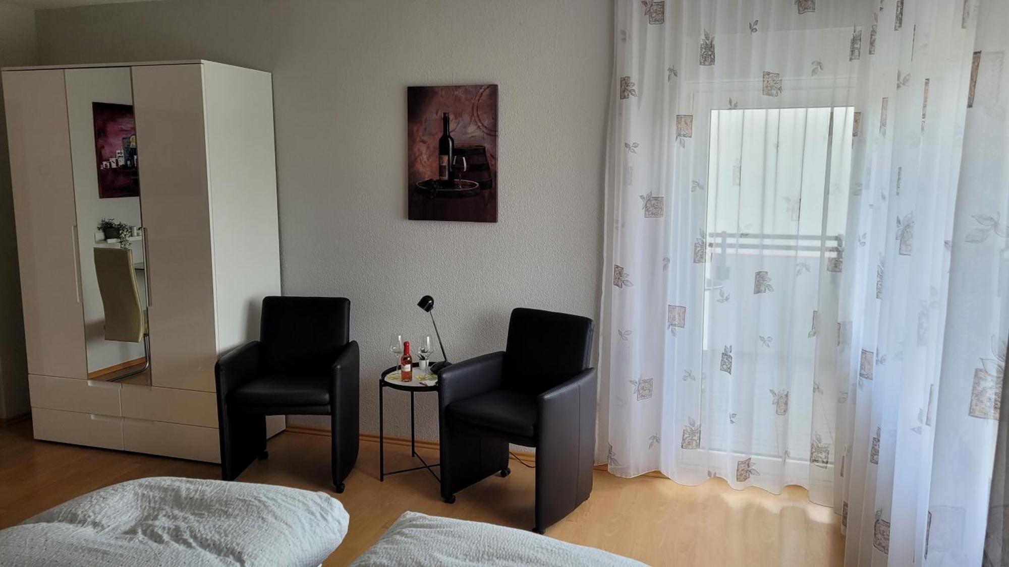 Ihr Bett Mit Blick Auf Die Weinberge Bad Dürkheim Eksteriør bilde